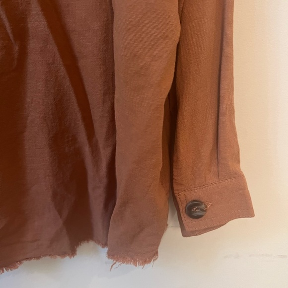 Women’s P CILL Burnt Orange Distressed Button-Up in Size S - Picture 4 of 5